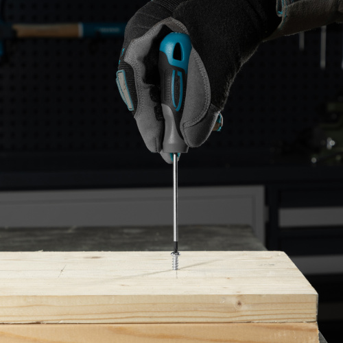 Отвертка PZ0 x 75 мм, S2, трехкомпонентная ручка Gross по ценам производителя в Воронеже с доставкой по всей России