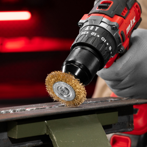 Щетка для дрели, 50 мм, плоская со шпилькой, латунированная витая проволока Matrix по ценам производителя в Воронеже с доставкой по всей России