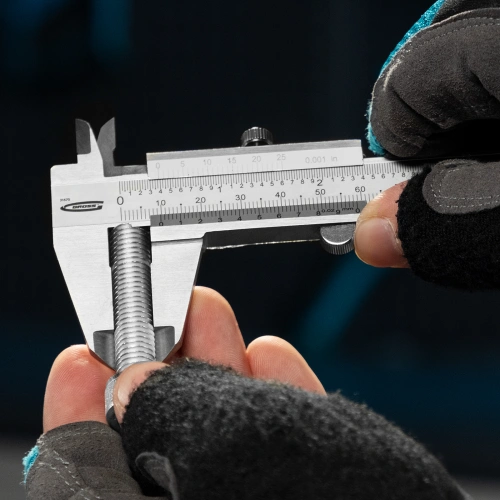 Штангенциркуль, 150 мм, 0.02 мм, нержавеющая сталь, с глубиномером Gross по ценам производителя в Воронеже с доставкой по всей России