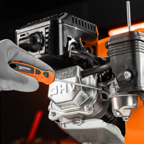 Отвертка "Point", SL5 х 100 мм, CS, двухкомпонентная рукоятка Sparta по ценам производителя в Воронеже с доставкой по всей России