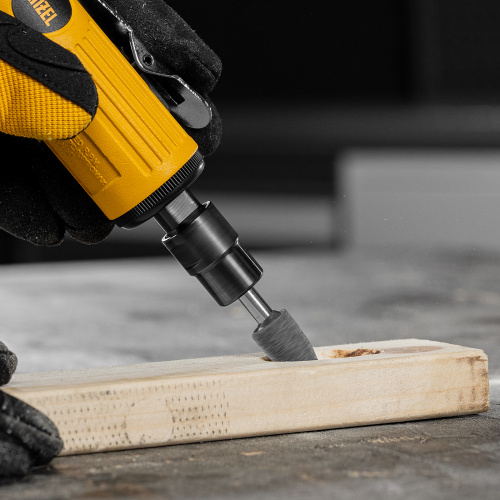 Пневмошлифмашина прямая PGS25000, 25000 об/мин, 10 шлиф. камней, цанга - 3, 6 мм, 113 л/мин Denzel по ценам производителя в Воронеже с доставкой по всей России