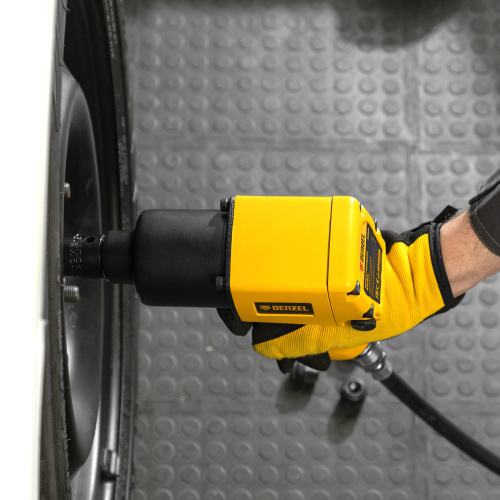 Ударный пневмогайковерт IW860+набор головок, 1/2", 7000 об/мин, 868 Нм Denzel по ценам производителя в Воронеже с доставкой по всей России