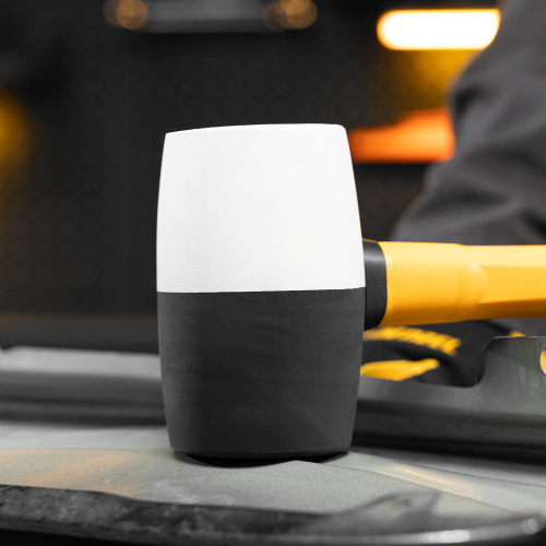 Киянка резиновая, 680 г, черно-белая, фибергласовая рукоятка c TPR покрытием Denzel по ценам производителя в Воронеже с доставкой по всей России