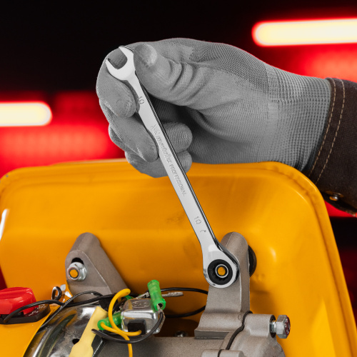 Ключ комбинированный трещоточный, 10 мм, CrV, зеркальный хром Matrix Professional по ценам производителя в Воронеже с доставкой по всей России