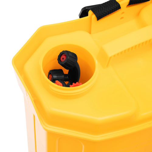 Опрыскиватель ранцевый аккумуляторный D-12LA, 12 л, 12 В, 8 Ач Denzel по ценам производителя в Воронеже с доставкой по всей России