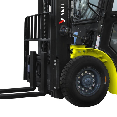 Дизельный погрузчик с кабиной YETT CPCD18-WS5K2-M350-3W-K купить в Москве с доставкой по всей России | ProtosMarket.ru