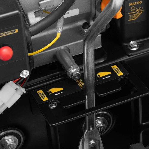 Бензиновая снегоуборочная машина SBM 610DT PRO, 212cc, гусеницы, эл.старт, блок. дифф. Denzel по ценам производителя в Воронеже с доставкой по всей России