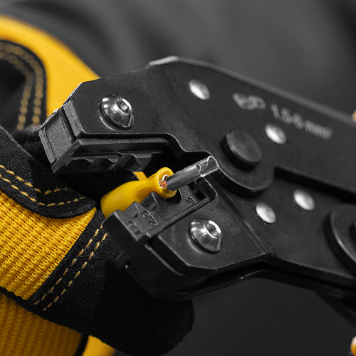 Клещи для обжима неизолированных наконечников НК и НВ, разъемов РП, 1,5 - 6 мм2 Denzel по ценам производителя в Воронеже с доставкой по всей России