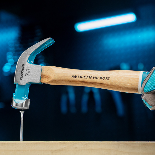Молоток-гвоздодер, 200 г, угол 45, магнит, обрезиненная рукоятка American hickory GROSS по ценам производителя в Воронеже с доставкой по всей России