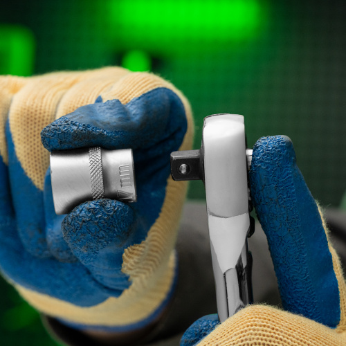 Ключ-трещотка 3/8", 45 зубьев, цельнометаллический, с быстрым сбросом, CrV, хром Сибртех по ценам производителя в Воронеже с доставкой по всей России