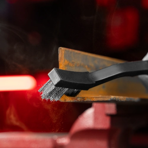 Набор щеток, 3 шт, металлические с пластмассовой ручкой, малые Matrix по ценам производителя в Воронеже с доставкой по всей России