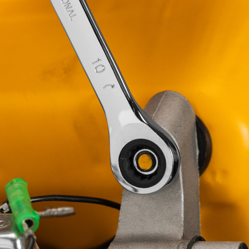 Ключ комбинированный трещоточный, 10 мм, CrV, зеркальный хром Matrix Professional по ценам производителя в Воронеже с доставкой по всей России