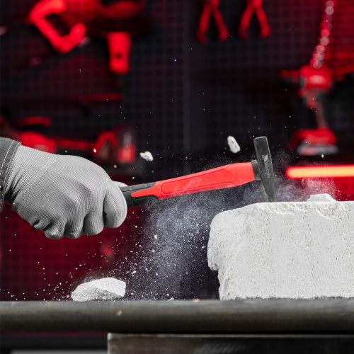 Молоток слесарный optimal, 100 г, фибергласовая обрезиненная рукоятка, квадратный боек Matrix по ценам производителя в Воронеже с доставкой по всей России