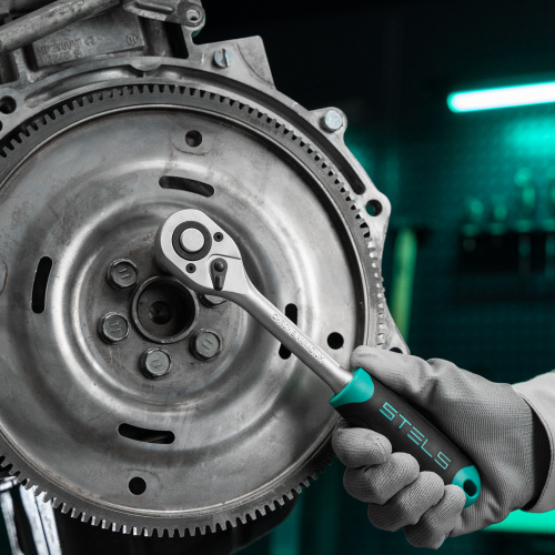 Набор инструментов, 1/2", 1/4", CrV, пластиковый кейс 94 предмета Stels по ценам производителя в Воронеже с доставкой по всей России