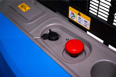 Штабелер самоходный 1,5 т 2,0 м TOR WS15H-2000SC PRO 24/105 В/Ач контр. скорости подъема по ценам производителя в Воронеже с доставкой по всей России