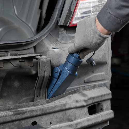 Растяжка гидравлическая, 10 т, набор из 17 предметов, 7 сменных насадок, в пластиковом кейсе Stels по ценам производителя в Воронеже с доставкой по всей России