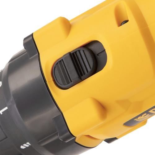 Дрель-шуруповерт аккумуляторная CDL-IB-18-02, Li-Ion, 18 В, 2 акк. Denzel по ценам производителя в Воронеже с доставкой по всей России