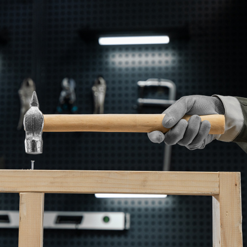 Молоток слесарный, 600 г, круглый боек, деревянная рукоятка по ценам производителя в Воронеже с доставкой по всей России