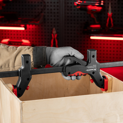 Струбцина универсальная F-образная, 760 х 1065 х 90 мм, пластмассовый корпус Matrix по ценам производителя в Воронеже с доставкой по всей России