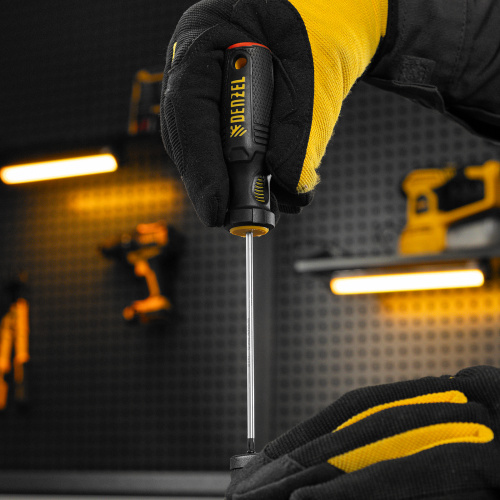 Отвертка, PH0х100 мм, S2, 3к рукоятка Denzel по ценам производителя в Воронеже с доставкой по всей России