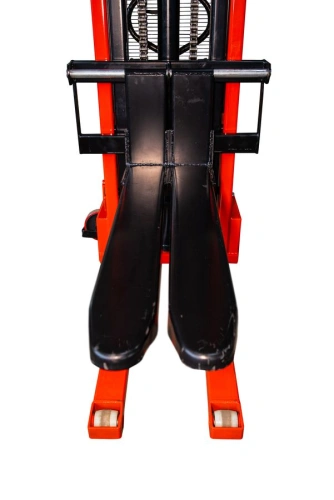 Штабелер гидравлический 2,0 т 3,0 м TOR CTY-EH с раздвижными вилами по ценам производителя в Воронеже с доставкой по всей России