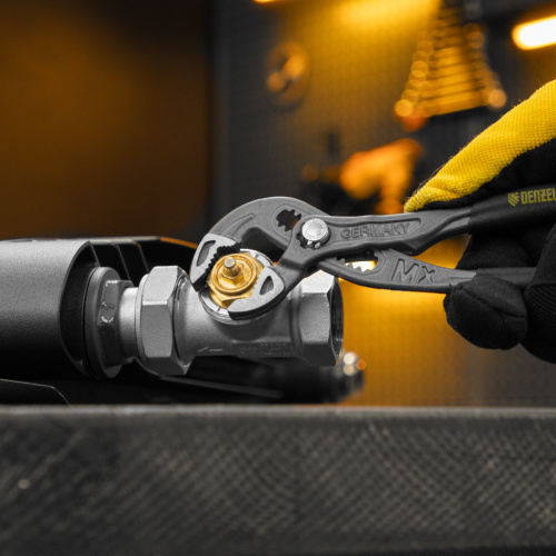 Клещи переставные, кнопочный механизм, обливные рукоятки, 180 мм Denzel по ценам производителя в Воронеже с доставкой по всей России