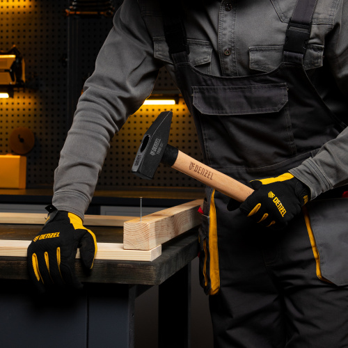 Молоток слесарный, 1000 г, кованый квадратный боек, буковая рукоятка Denzel по ценам производителя в Воронеже с доставкой по всей России