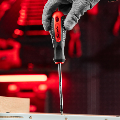 Набор отверток Fusion на подвесной полке 18 шт, CrV Matrix по ценам производителя в Воронеже с доставкой по всей России