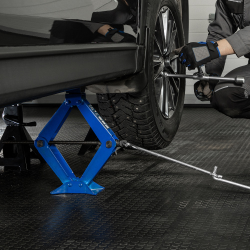 Ромбовый домкрат, 2 т, 110-390 мм Stels по ценам производителя в Воронеже с доставкой по всей России