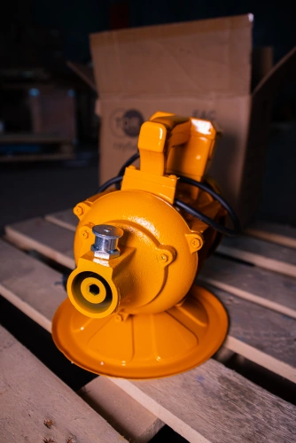 Электропривод глубинного вибратора для бетона 2,2 кВт TOR ZN70-JT (японский тип) по ценам производителя в Воронеже с доставкой по всей России