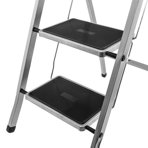 Стремянка 3 ступени, с полимерными ковриками, Сибртех по ценам производителя в Воронеже с доставкой по всей России