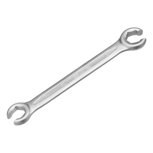 Набор инструментов, 1/2",3/8", 1/4", CrV, пластиковый кейс 142 предмета Stels по ценам производителя в Воронеже с доставкой по всей России