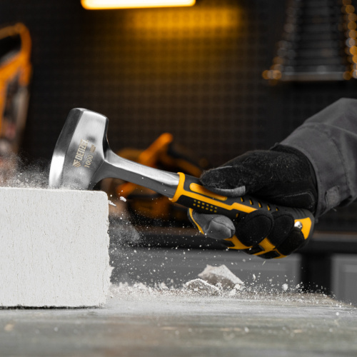 Кувалда 1 кг, цельнометаллическая, двухкомпонентная рукоятка Denzel по ценам производителя в Воронеже с доставкой по всей России