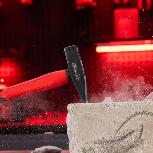 Молоток слесарный optimal, 400 г, фибергласовая обрезиненная рукоятка, квадратный боек Matrix по ценам производителя в Воронеже с доставкой по всей России