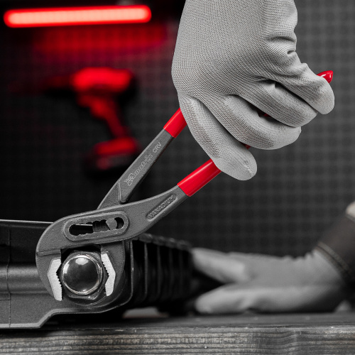 Клещи переставные 250 мм, хром-ванадий, обливные рукоятки Matrix по ценам производителя в Воронеже с доставкой по всей России