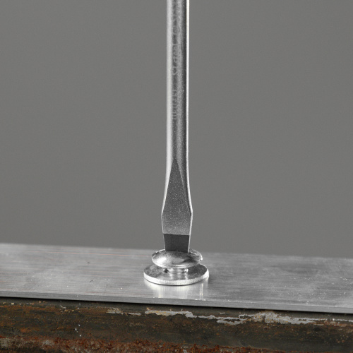 Отвертка, SL6x100 мм, S2, 3к рукоятка Denzel по ценам производителя в Воронеже с доставкой по всей России