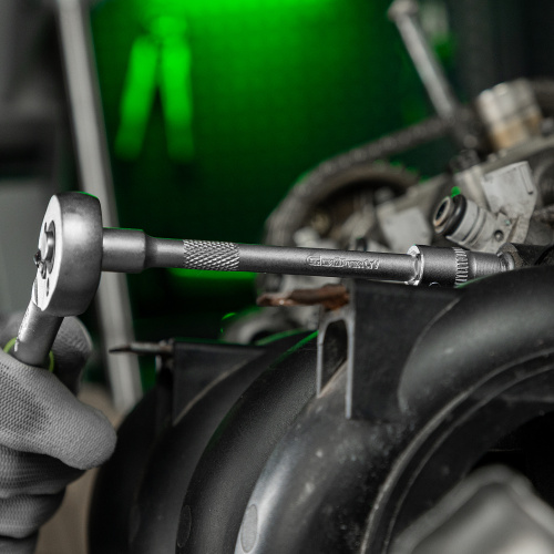 Набор инструментов, 1/4", пластиковый кейс 56 предметов Сибртех по ценам производителя в Воронеже с доставкой по всей России