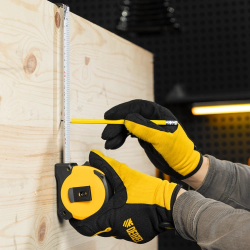 Рулетка 8м х 25мм, двухкомп. корпус, магнитный обрезиненный зацеп Denzel по ценам производителя в Воронеже с доставкой по всей России