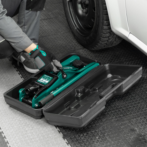 Домкрат гидравлический подкатной, 2 т, 85-330 мм, низкий подхват, в пласт. кейсе Сибртех по ценам производителя в Воронеже с доставкой по всей России