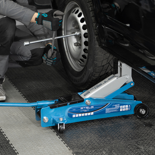 Домкрат гидравлический подкатной, высокий подъем, 3т, SUV, 190-535 мм, в кейсе Stels по ценам производителя в Воронеже с доставкой по всей России