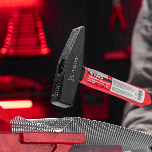 Молоток слесарный, 400 г, фибергласовая обрезиненная рукоятка Matrix по ценам производителя в Воронеже с доставкой по всей России