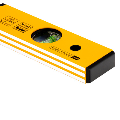 Уровень алюминиевый, 400 мм, фрезерованный, 3 глазка Denzel по ценам производителя в Воронеже с доставкой по всей России