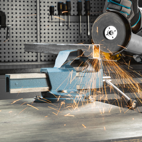 Тиски слесарные, 100 мм, поворотные (Глазов) по ценам производителя в Воронеже с доставкой по всей России