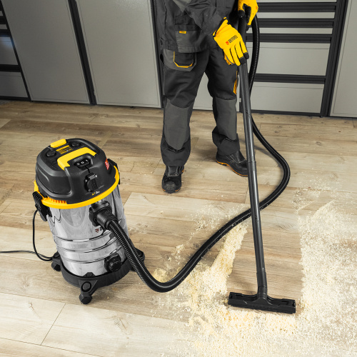 Пылесос строительный RVC30, 1400 Вт, бак 30 л, шланг 3 м, розетка с автосинхр. Denzel по ценам производителя в Воронеже с доставкой по всей России