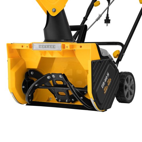 Электрическая снегоуборочная машина ESB-460-M, 1.8 кВт, металлический шнек, LED фара Denzel по ценам производителя в Воронеже с доставкой по всей России