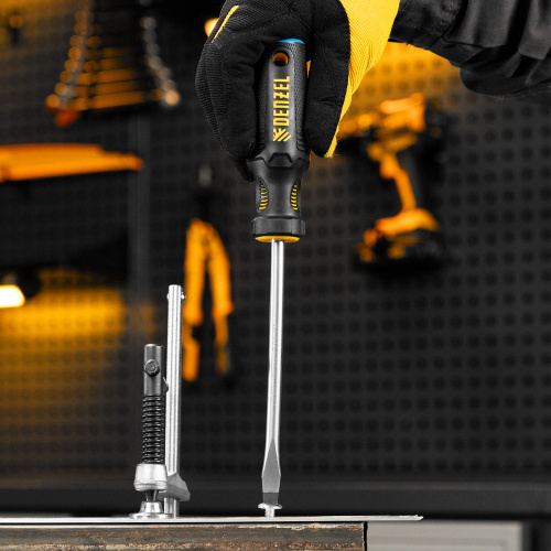 Отвертка, SL8x150 мм, S2, 3к рукоятка Denzel по ценам производителя в Воронеже с доставкой по всей России