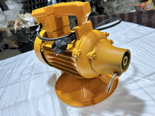 Электропривод глубинного вибратора для бетона 2,2 кВт TOR ZN70-C по ценам производителя в Воронеже с доставкой по всей России